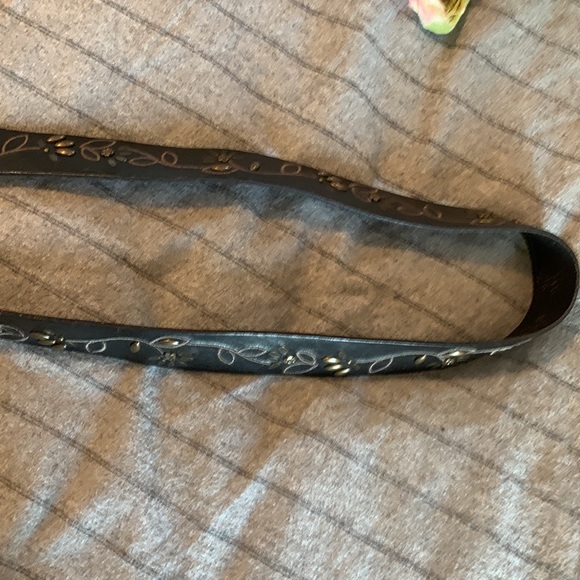 Fossil Belt - leather, brass and embroidered - Picture 4 of 7